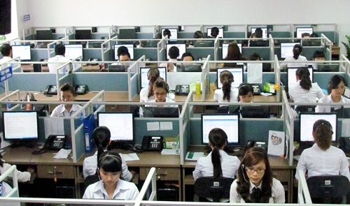 Tổng đài hành chính công, nơi cung cấp các dịch vụ hành chính công trực tuyến theo yêu cầu của công dân, tổ chức