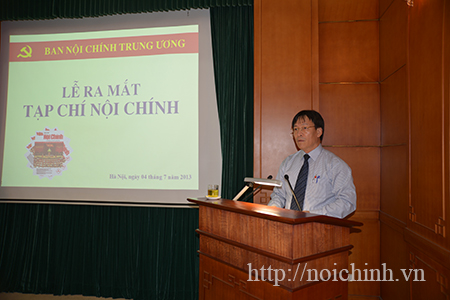 Đồng chí Phạm Anh Tuấn, Bí thư Đảng ủy, Phó trưởng Ban, Tổng Biên tập Tạp chí Nội chính phát biểu