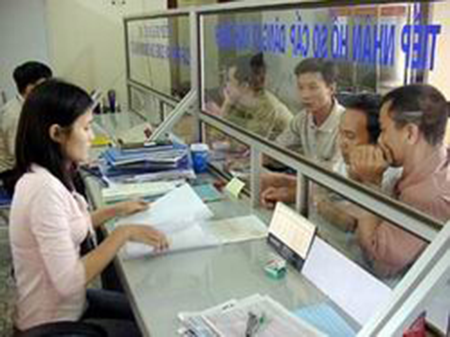 Tiếp nhận và giải quyết thủ tục hành chính