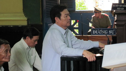 Nguyên Chủ tịch UBND huyện Hóc Môn Nguyễn Văn Khỏe