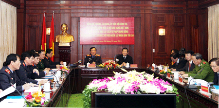 Quang cảnh buổi làm việc