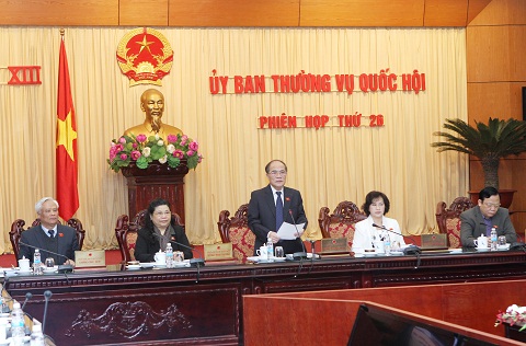 Quang cảnh Phiên họp