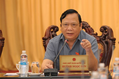 Phó Chủ tịch Quốc Hội Huỳnh Ngọc Sơn dự Hội nghị triển khai chương trình hoạt động giám sát của Quốc hội, Ủy ban Thường vụ Quốc hội và công tác điều hòa, phối hợp hoạt động giám sát năm 2015