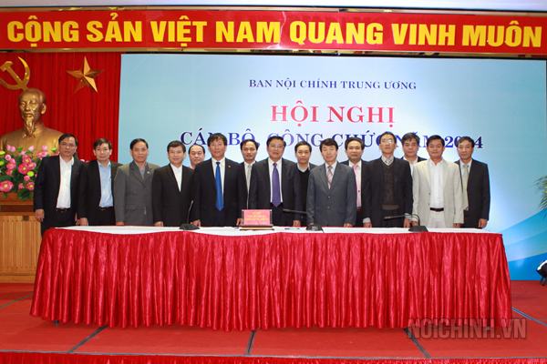 Các Vụ, đơn vị thuộc Ban ký kết thi đua năm 2015