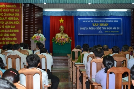 Hội nghị tập huấn công tác phòng, chống tham nhũng tỉnh Tây Ninh