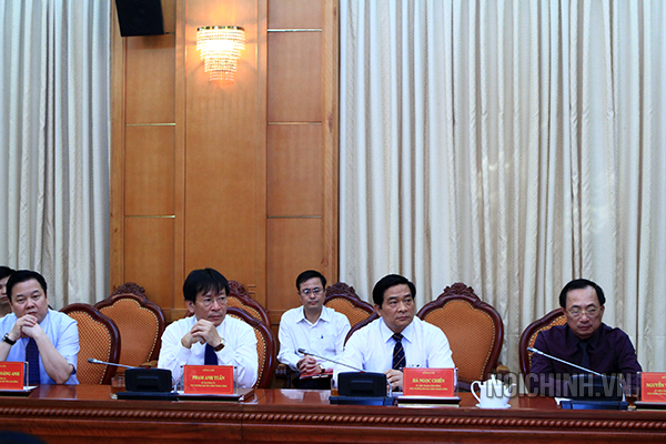 Các Đại biểu dự Hội nghị