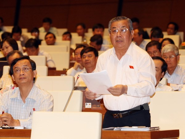 Đại biểu Quốc hội thành phố Cần Thơ Huỳnh Văn Tiếp phát biểu ý kiến