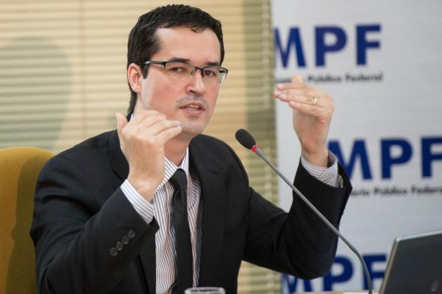 Trưởng Công tố Brazil Dallagnol 