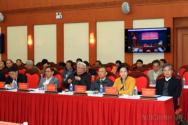 Các đại biểu dự Hội thảo