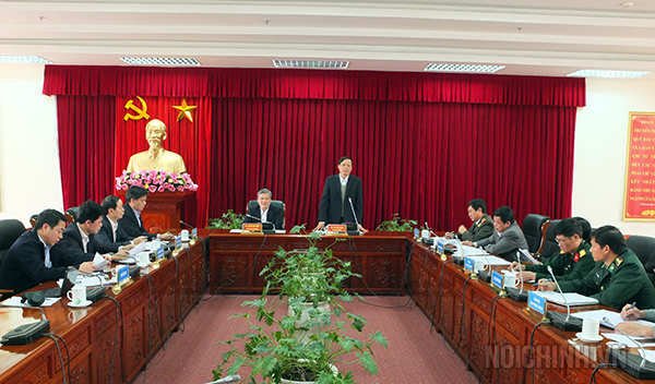 Quang cảnh buổi làm việc