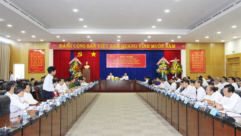 Bình Dương tổng kết công tác nội chính và phòng, chống tham nhũng năm 2015