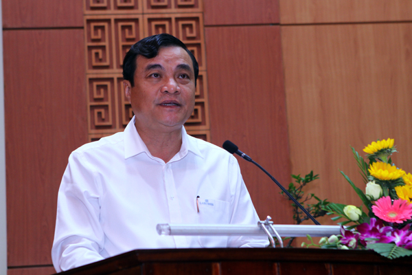 Đồng chí Phan Việt Cường, Ủy viên Trung ương Đảng, Phó Bí thư Thường trực Tỉnh ủy, Trưởng đoàn đại biểu Quốc hội tỉnh Quảng Nam  phát biểu tại Hội nghị