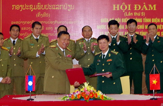 Hội đàm thường niên giữa Bộ Chỉ huy Bộ đội Biên phòng tỉnh Điện Biên với Bộ Chỉ huy An ninh tỉnh Phoong Sa Ly - CHDCND Lào (tháng 12-2016)