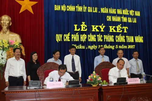 Lãnh đạo hai cơ quan ký kết Quy chế phối hợp