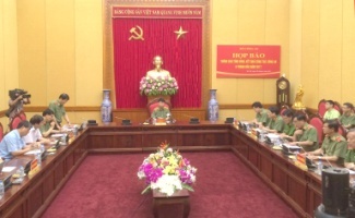 Toàn cảnh họp báo