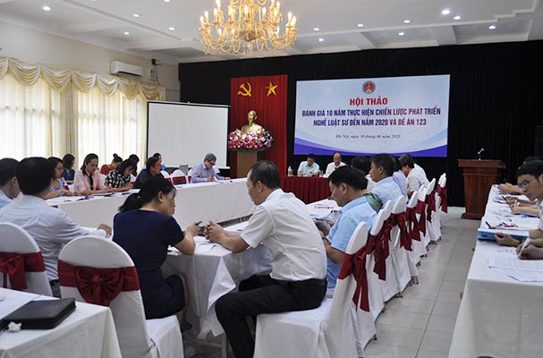 Hội thảo đánh giá 10 năm thực hiện Chiến lược phát triển nghề luật sư và Đề án phát triển đội ngũ luật sư phục vụ hội nhập kinh tế quốc tế đến năm 2020