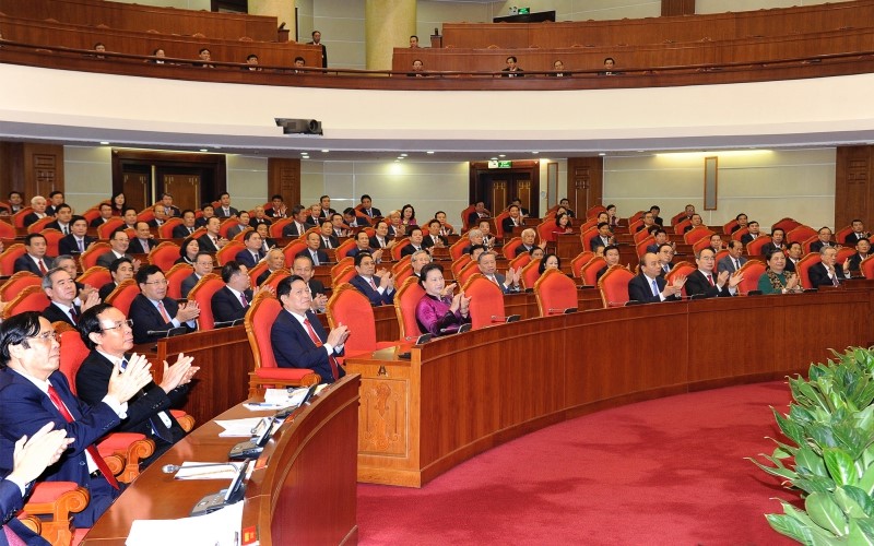 Các đồng chí lãnh đạo Đảng, Nhà nước và các đại biểu dự phiên bế mạc Hội nghị