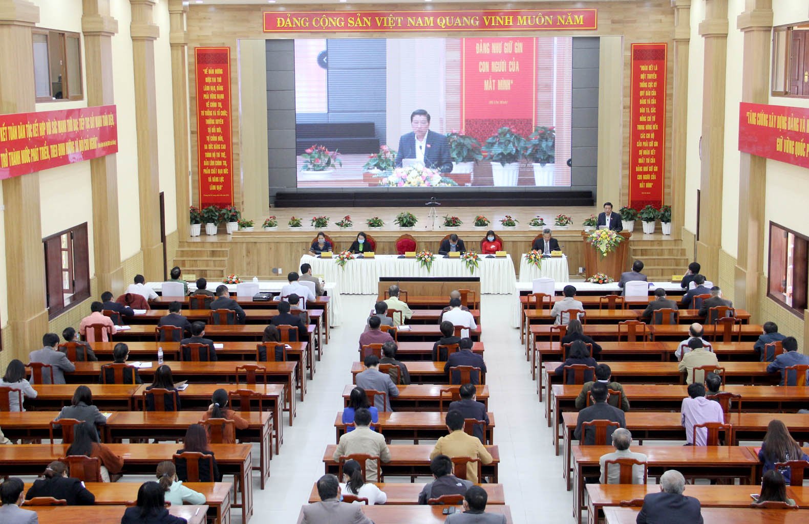 Toàn cảnh Hội nghị