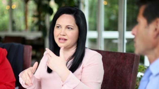 Cựu Thứ trưởng Bộ Nội vụ Rovena Voda. Ảnh: A2 CNN 