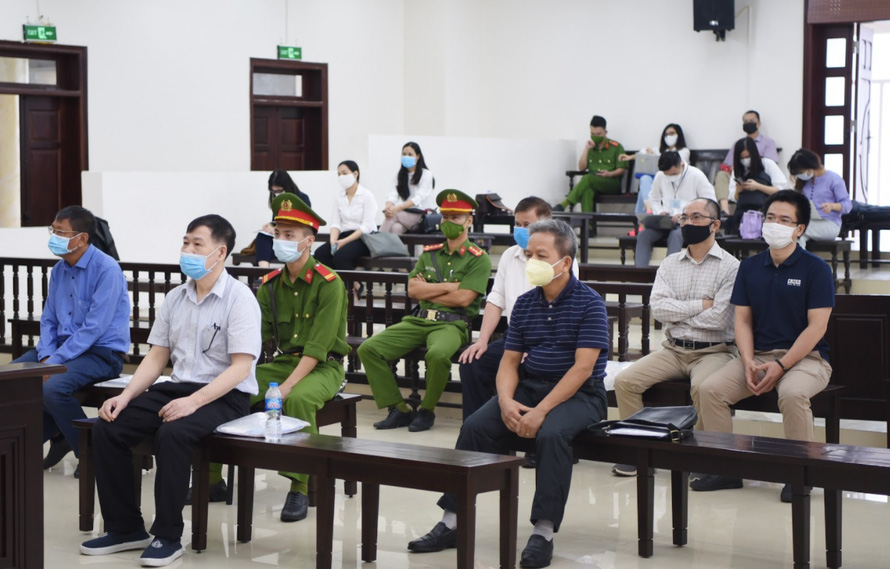 Các bị cáo tại phiên tòa