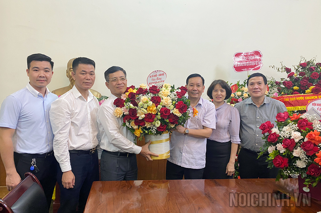 Vụ Tổ chức - Cán bộ