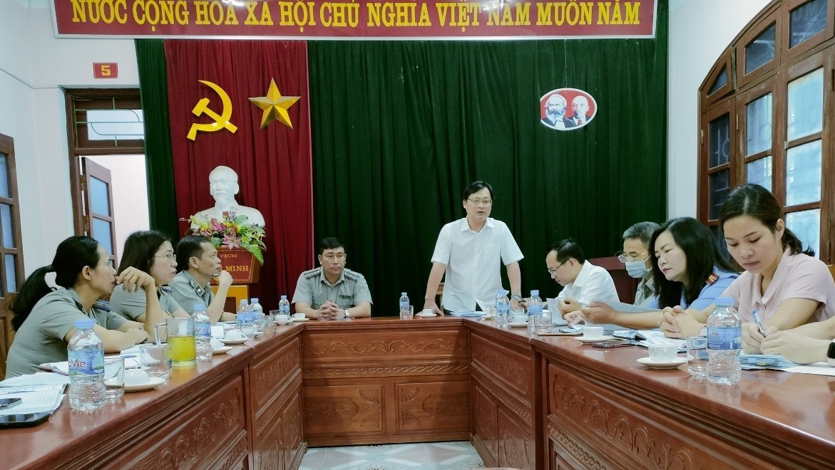 Ban Chỉ đạo Cải cách tư pháp tỉnh Thái Nguyên kiểm tra việc thực hiện nhiệm vụ cải cách tư pháp tại Chi cục Thi hành án dân sự thành phố Sông Công (tháng 4/2022)