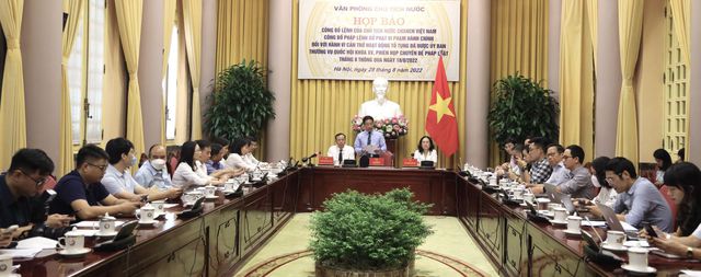 Toàn cảnh buổi họp báo