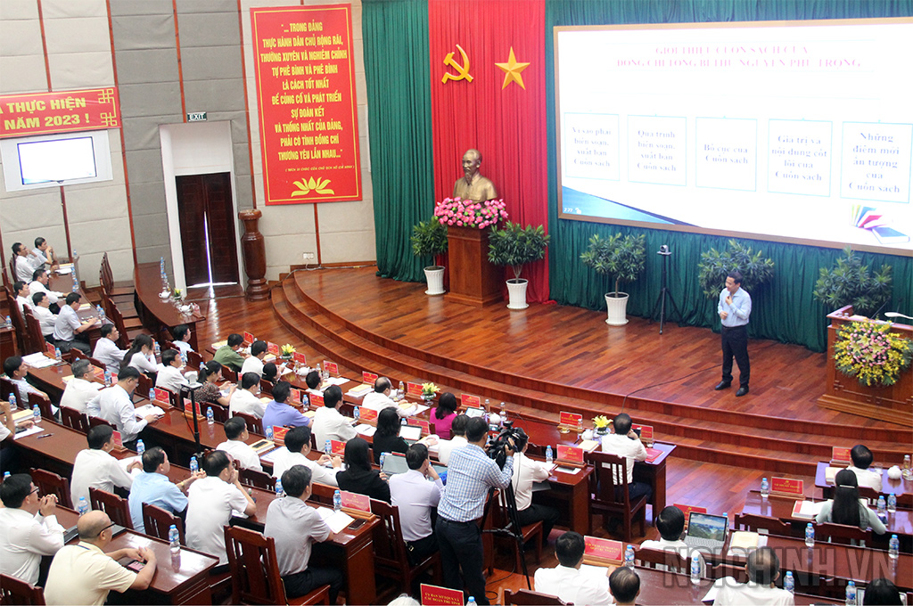 Toàn cảnh Hội nghị