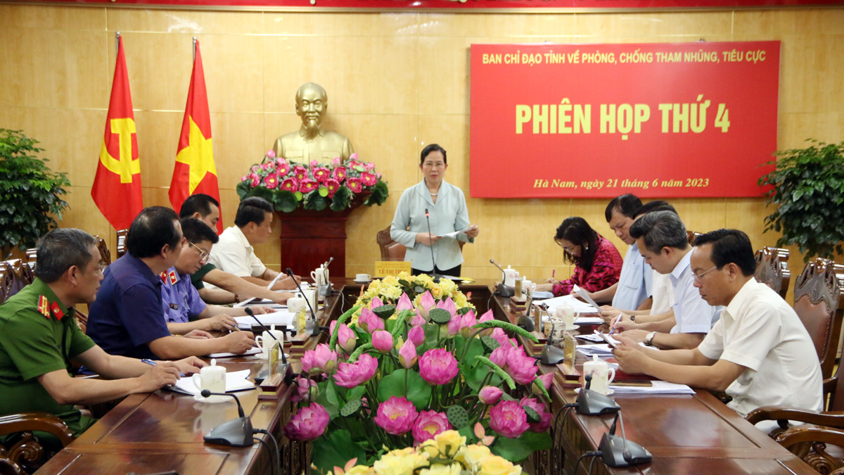 Quang cảnh Phiên họp
