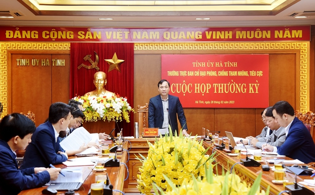 Quang cảnh Phiên họp