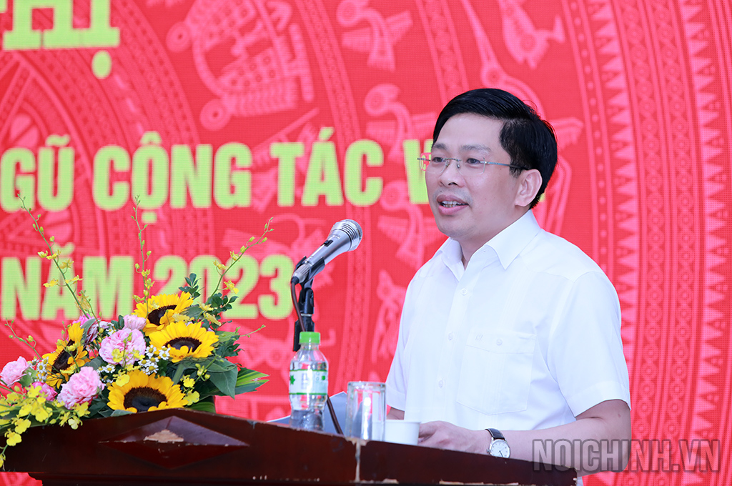 Đồng chí Đặng Văn Dũng, Phó Trưởng Ban Nội chính Trung ương phát biểu khai mạc và bế mạc Hội nghị tập huấn