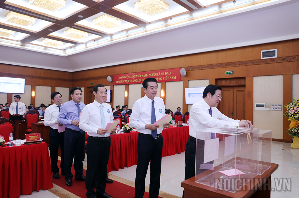 Đại biểu dự Đại hội bỏ phiếu bầu Ban Chấp hành Công đoàn Cơ quan Ban Nội chính Trung ương nhiệm kỳ 2023-2028 và đại biểu dự Đại hội Công đoàn cấp trên