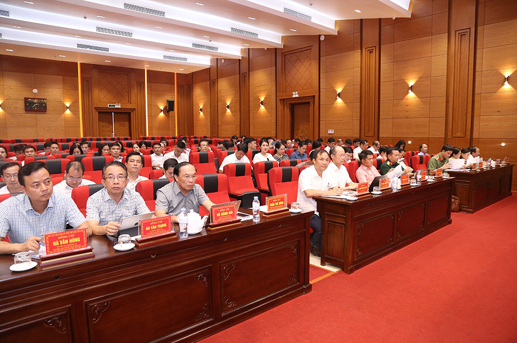 Các đại biểu dự Hội nghị