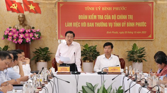 Đồng chí Phan Đình Trạc, Ủy viên Bộ Chính trị, Bí thư Trung ương Đảng, Trưởng Ban Nội chính Trung ương phát biểu