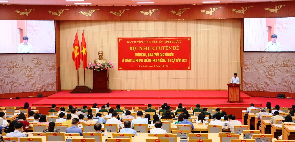 Toàn cảnh Hội nghị