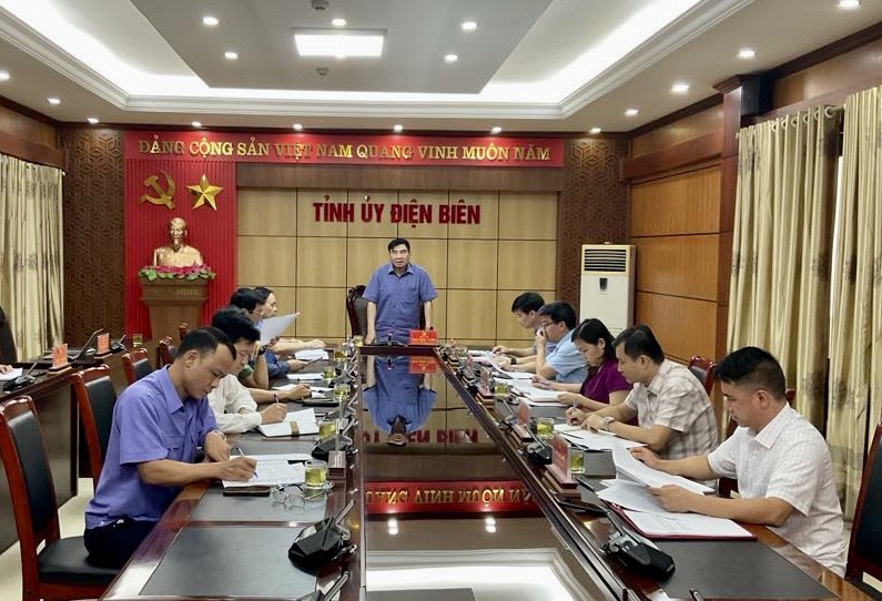 Quang cảnh Cuộc họp