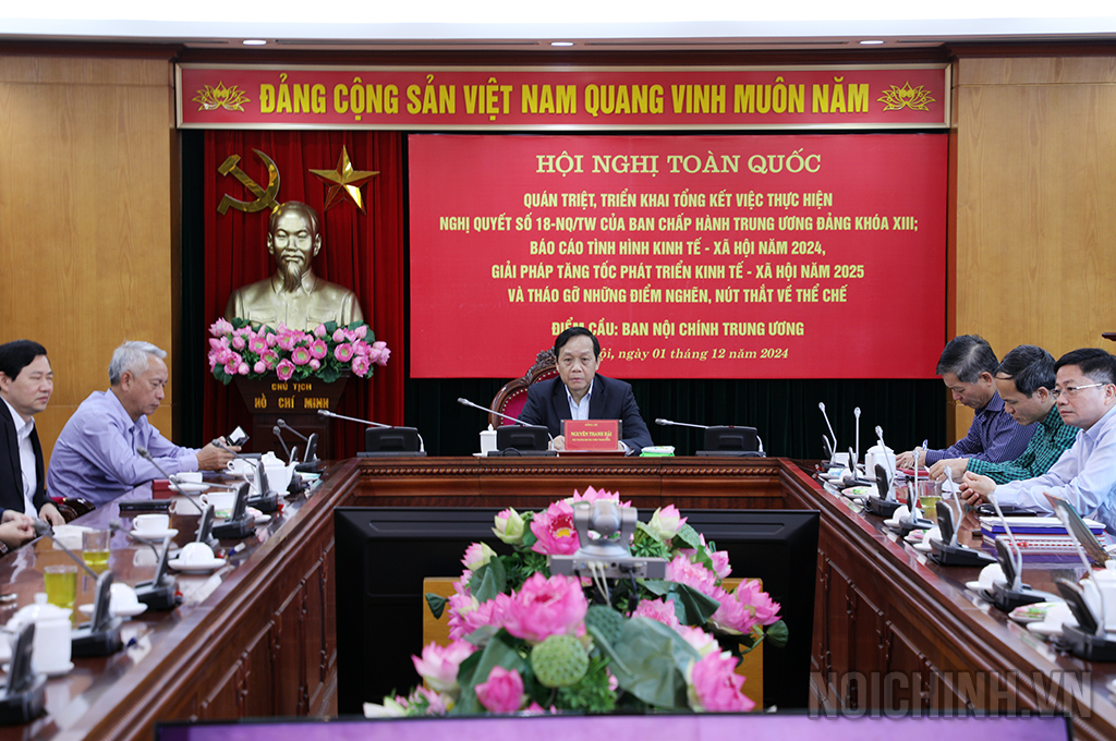 Đồng chí Nguyễn Thanh Hải, Phó Trưởng Ban Nội chính Trung ương chủ trì tại điểm cầu Ban Nội chính Trung ương (ảnh Anh Hưng)