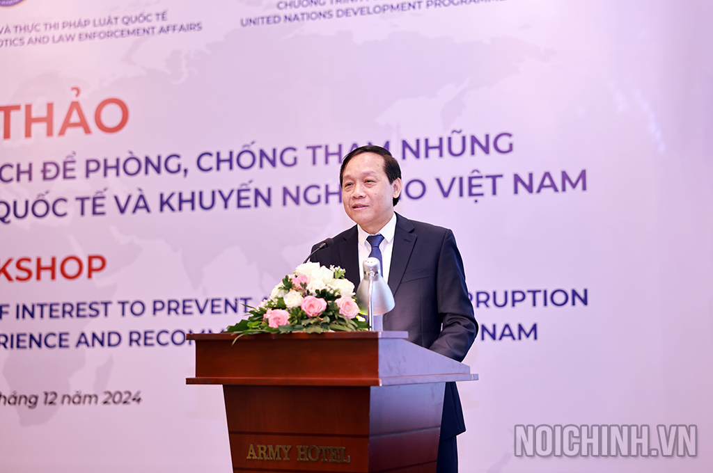 Đồng chí Nguyễn Thanh Hải, Phó Trưởng Ban Nội chính Trung ương phát biểu tại Hội thảo