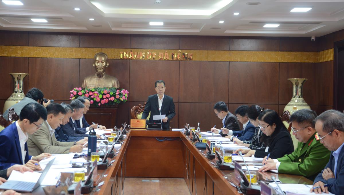 Toàn cảnh Phiên họp