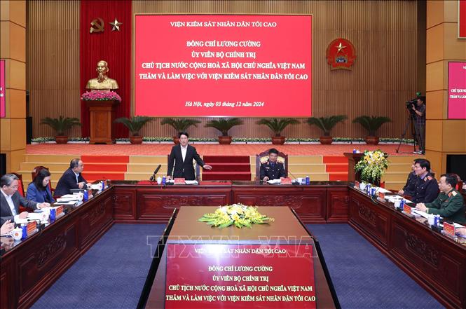 Sáng 03/12/2024, tại Hà Nội, Chủ tịch nước Lương Cường, Trưởng ban Chỉ đạo cải cách Tư pháp Trung ương và đoàn công tác Trung ương đã có cuộc làm việc với Viện Kiểm sát nhân dân tối cao. Ảnh: Lâm Khánh/TTXVN