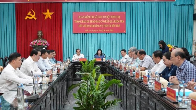 Toàn cảnh buổi làm việc