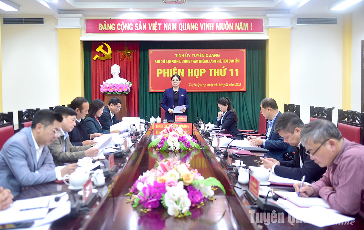 Toàn cảnh Phiên họp