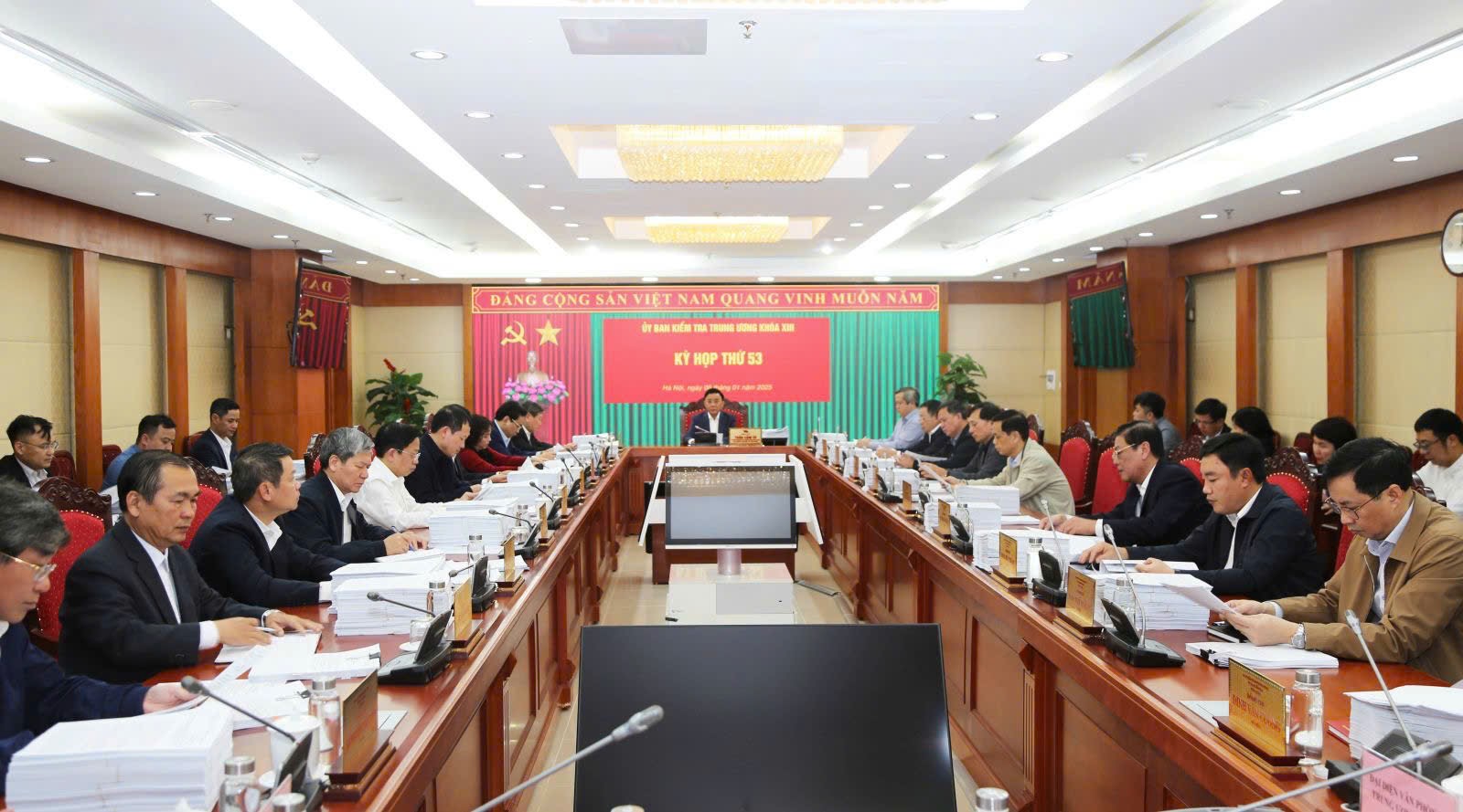 Quang cảnh Kỳ họp