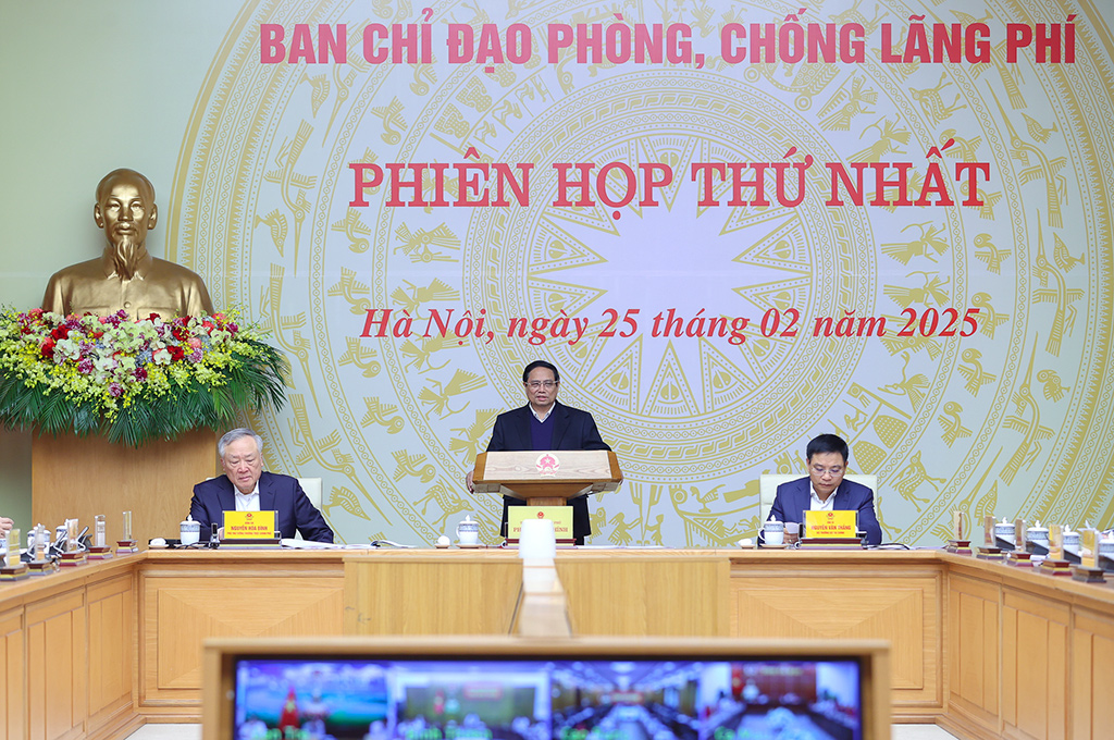 Thủ tướng Chính phủ Phạm Minh Chính, Trưởng Ban Chỉ đạo phòng, chống lãng phí phát biểu tại Phiên họp