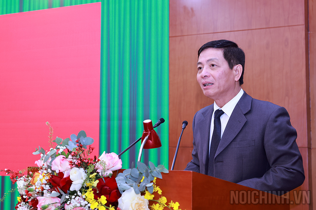 Đồng chí Nguyễn Đại Nghĩa, Vụ trưởng - Thư ký đồng chí Ủy viên Bộ Chính trị, Trưởng Ban Nội chính Trung ương