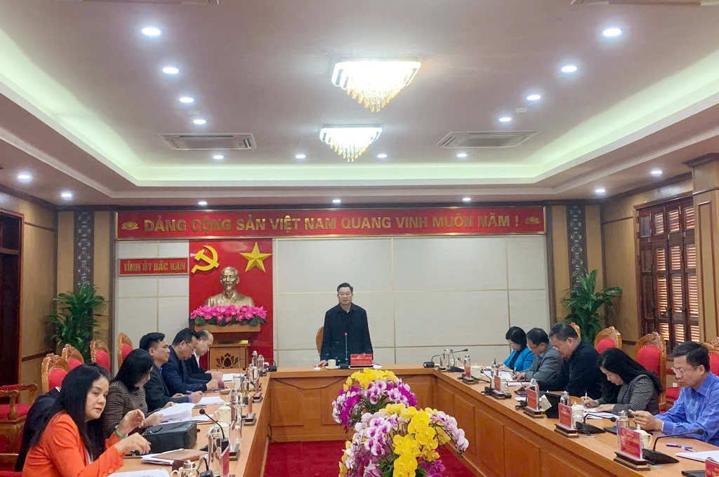 Quang cảnh Phiên họp