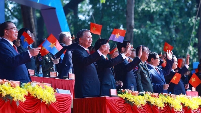 Các đồng chí lãnh đạo, nguyên lãnh đạo Đảng, Nhà nước và bạn bè quốc tế dự buổi Lễ