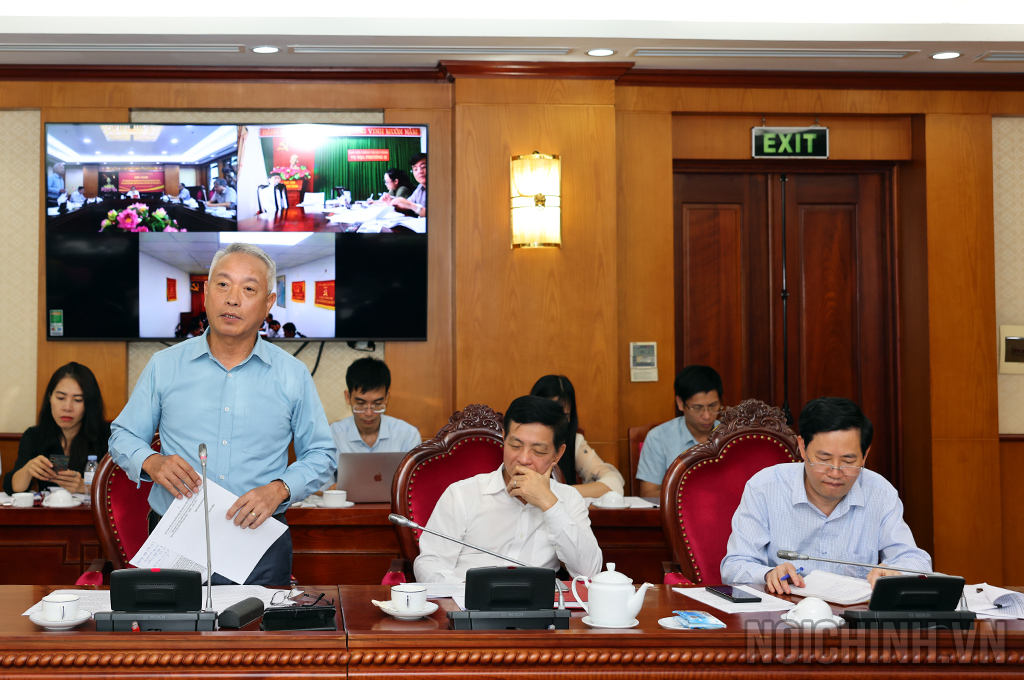 Đồng chí Nguyễn Quốc Vinh, Vụ trưởng Vụ Cơ quan nội chính