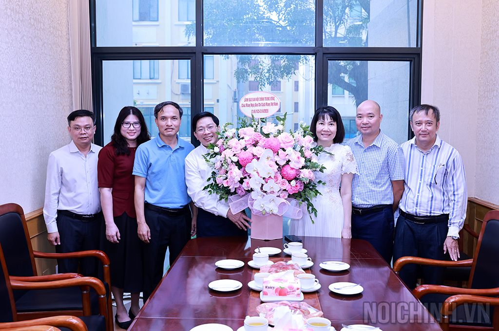 Đồng chí Đặng Văn Dũng, Phó Trưởng Ban Nội chính Trung ương chúc mừng Trang Thông tin điện tử tổng hợp, Ban Nội chính Trung ương