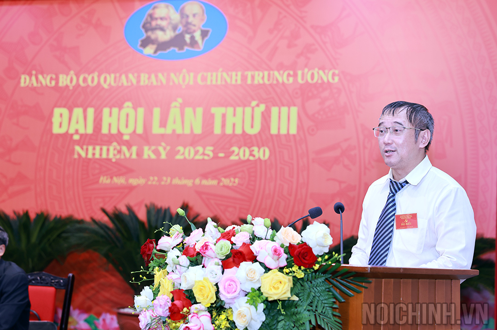 Đồng chí Mai Xuân Bình, Phó Vụ trưởng, Phó Bí thư Chi bộ Vụ theo dõi, xử lý vụ án, vụ việc